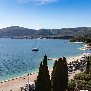 3* Bed & Breakfast Okruk-10 Meters Away From The