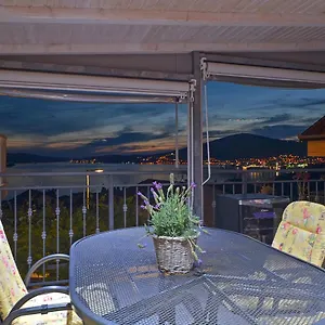  Guest house Tomislav
