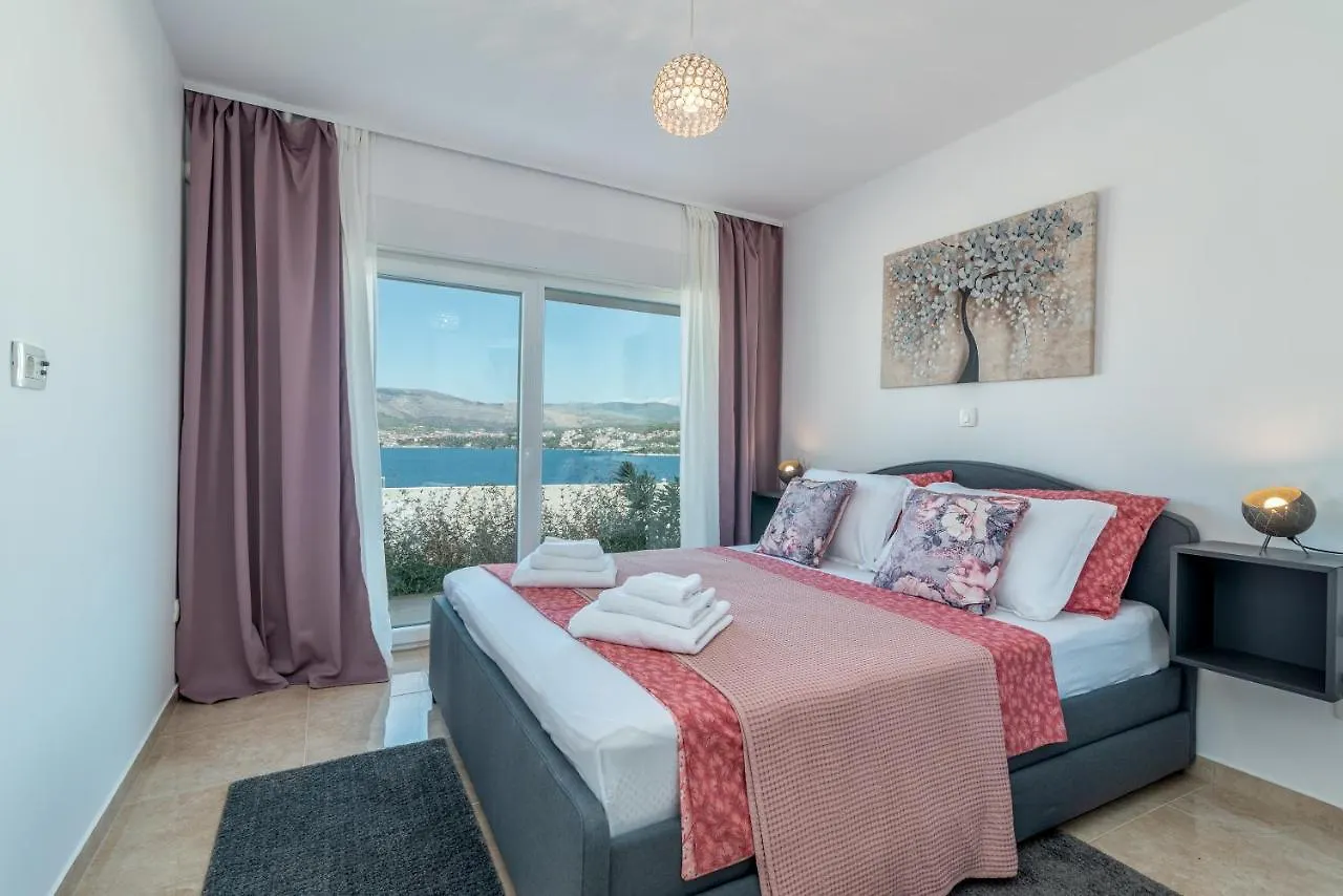 Villa Vila Uz More Okrug Gornji Croatia