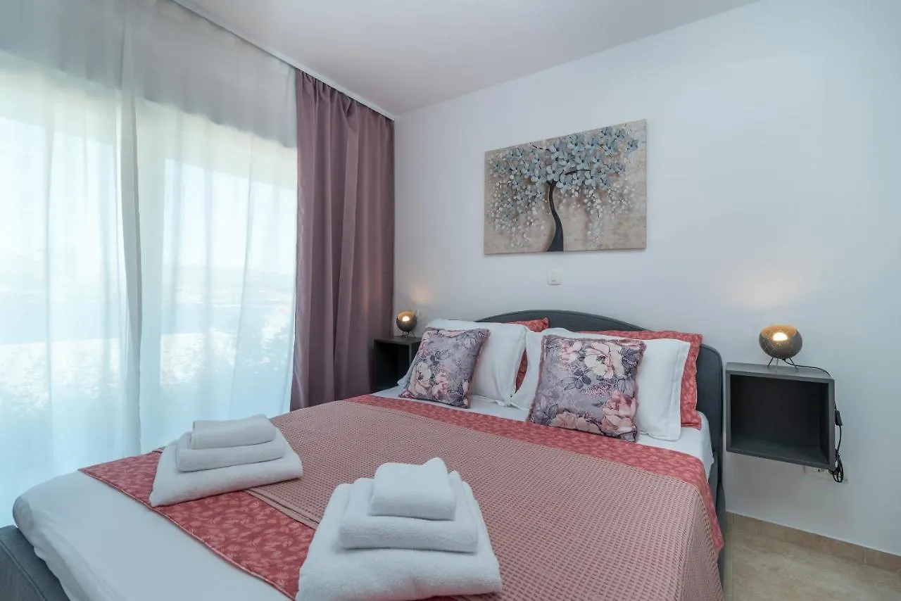 Villa Vila Uz More Okrug Gornji