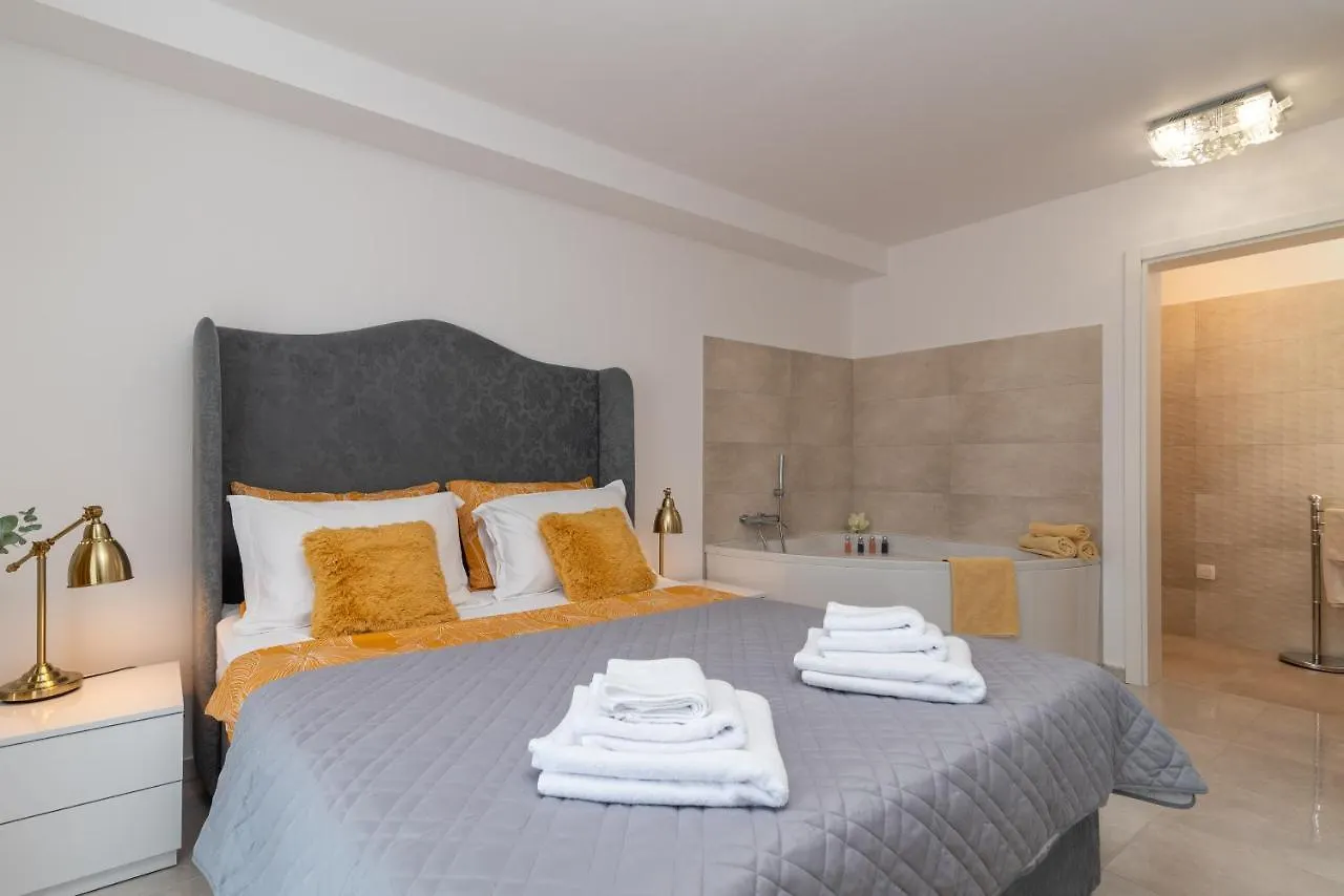 Villa Vila Uz More Okrug Gornji