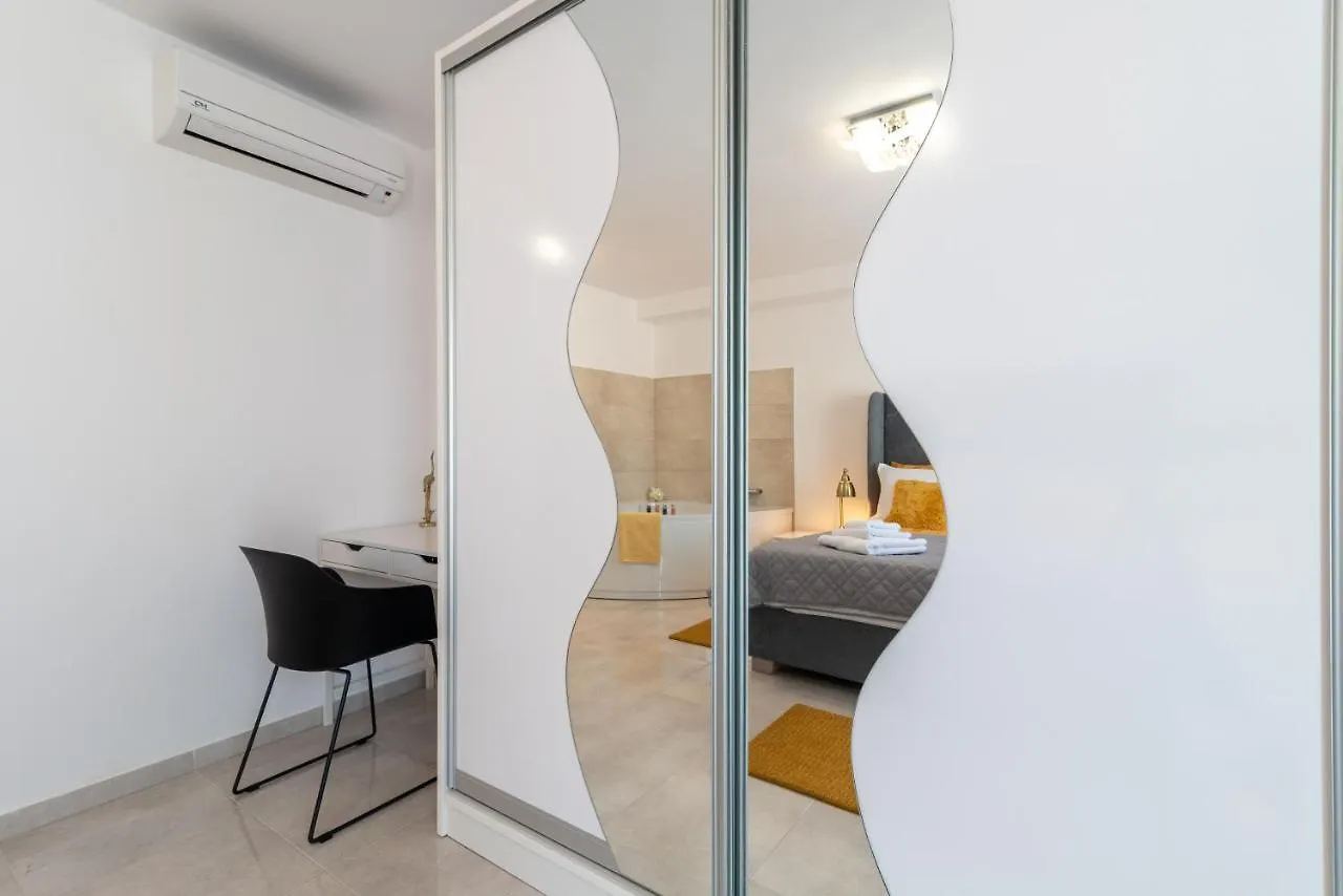 Vila Uz More Okrug Gornji Villa