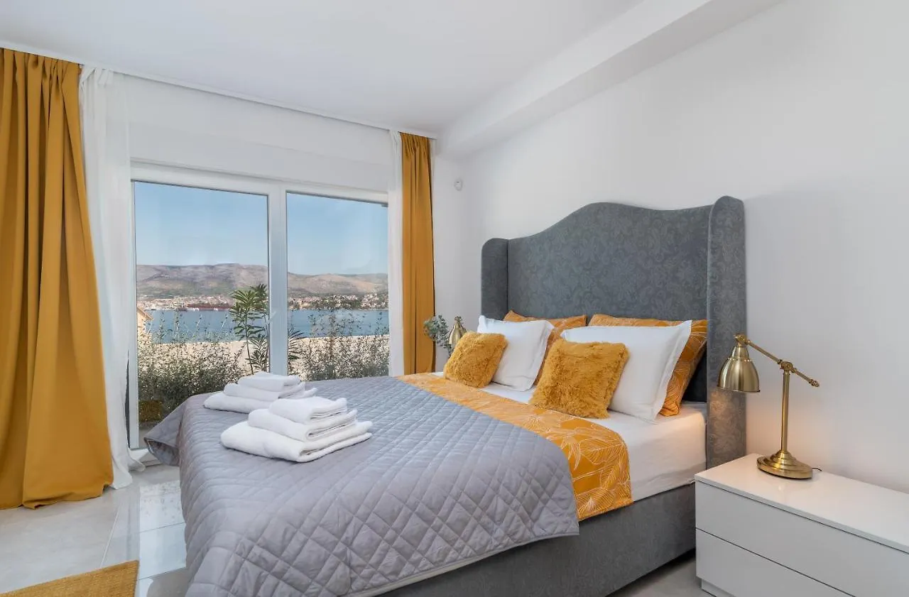 Vila Uz More Okrug Gornji Villa