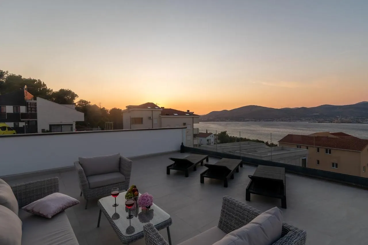 Villa Vila Uz More Okrug Gornji