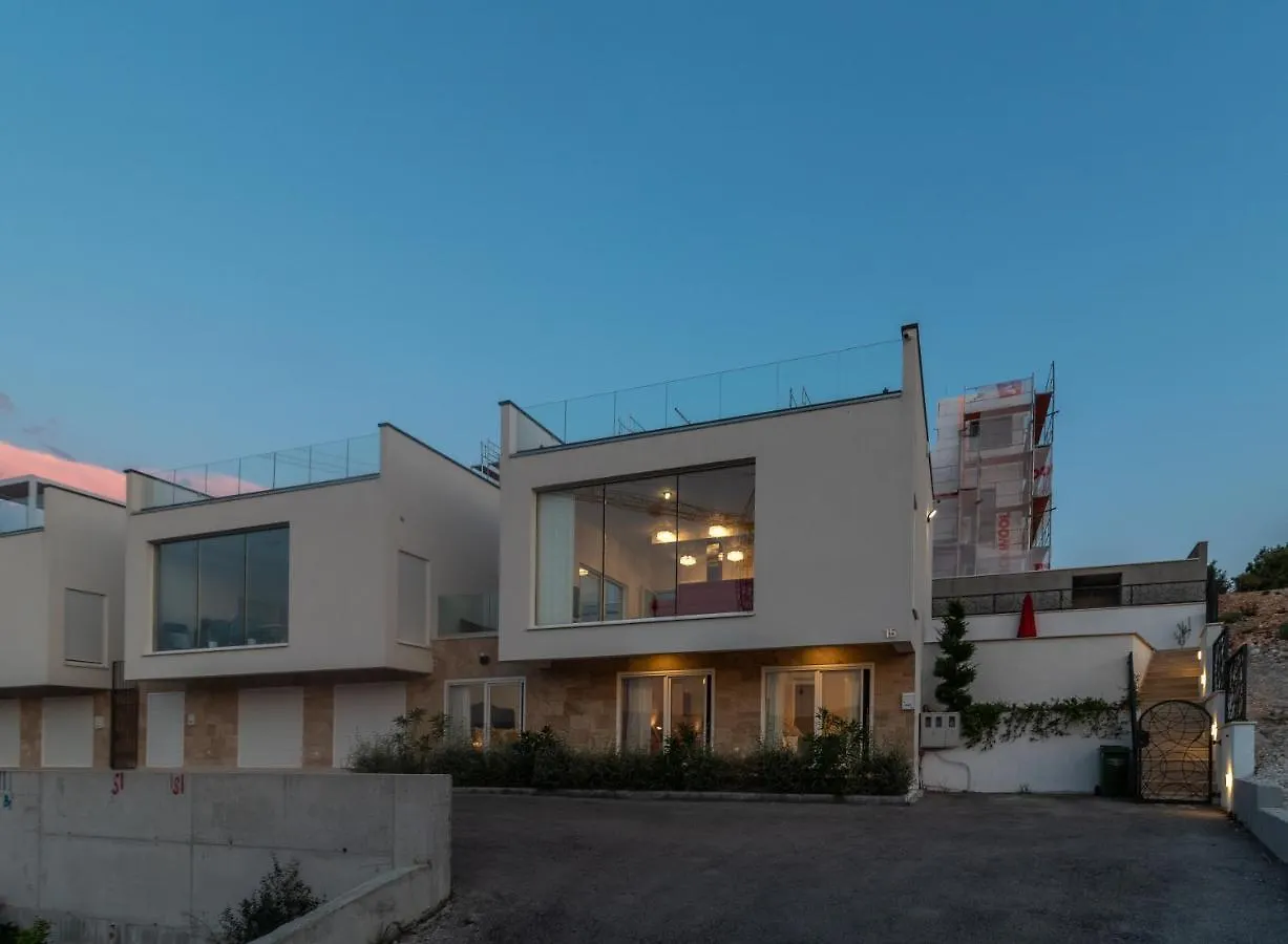 Villa Vila Uz More Okrug Gornji